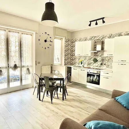 Daire Bilocale Confine Loano-borghetto A 250mt Dal Mare