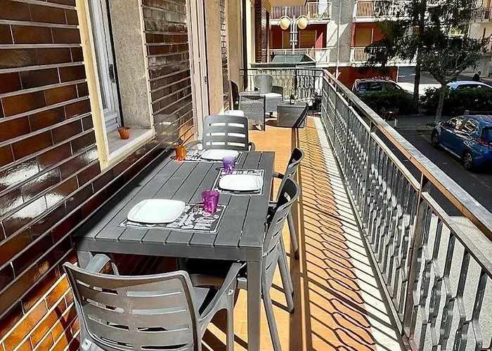 Bilocale Confine Loano-borghetto A 250mt Dal Mare * Borghetto Santo Spirito